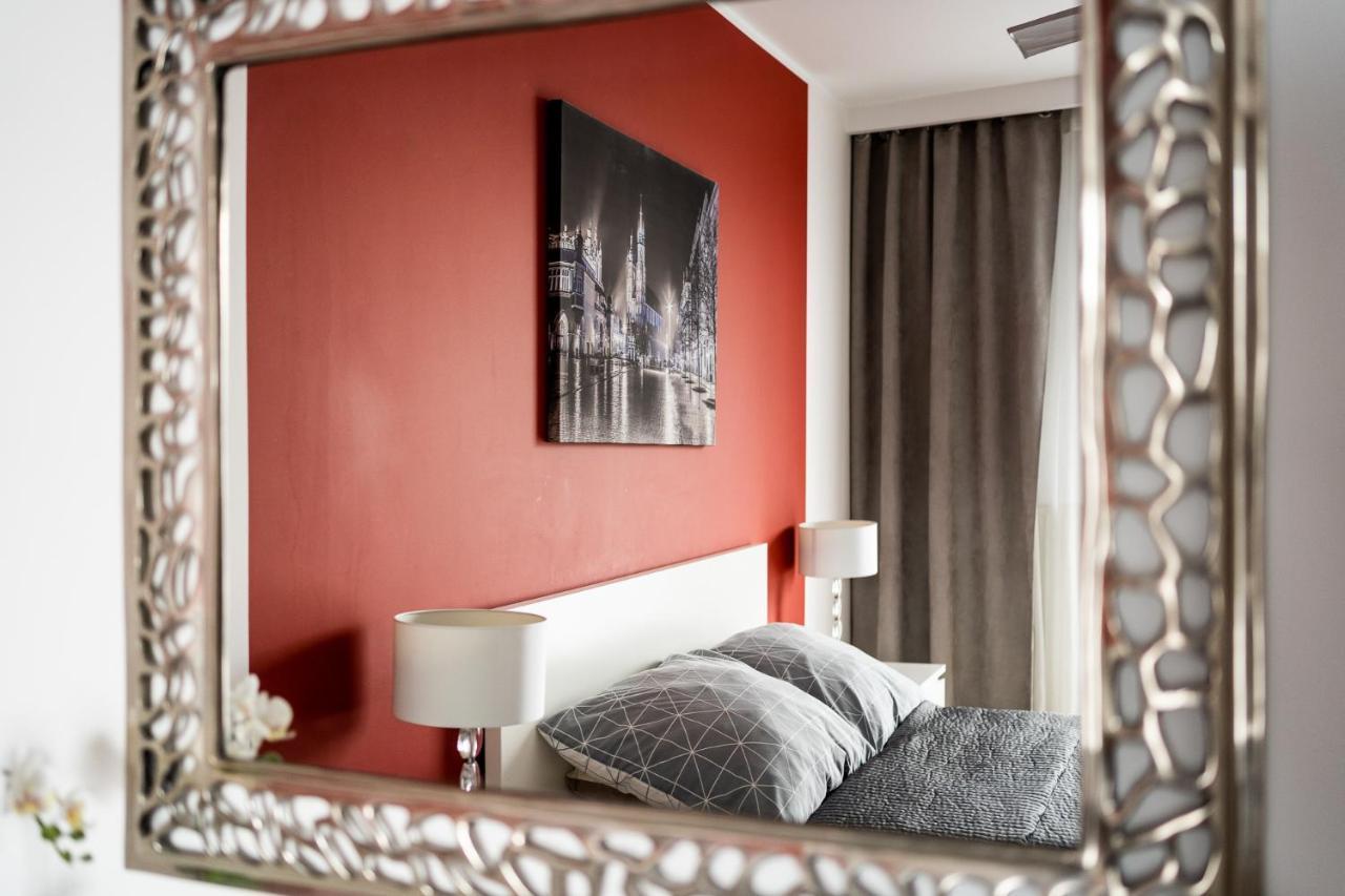 Jack Apartment Krakow Bagian luar foto