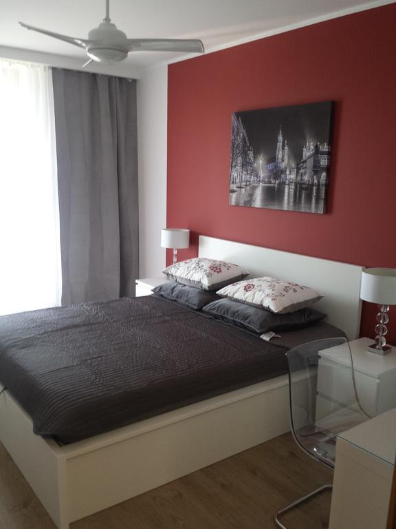 Jack Apartment Krakow Bagian luar foto